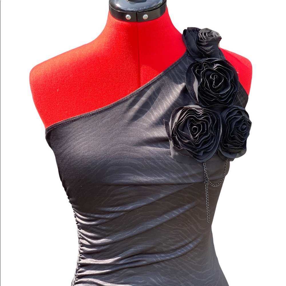 Donutz Inc One Shoulder Top